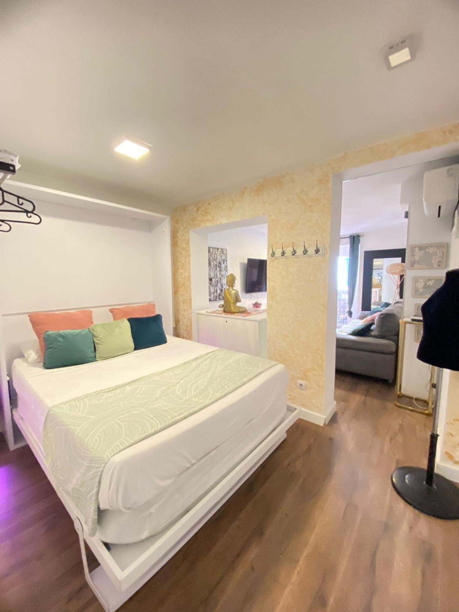Apartamento Delux Мадрид Экстерьер фото